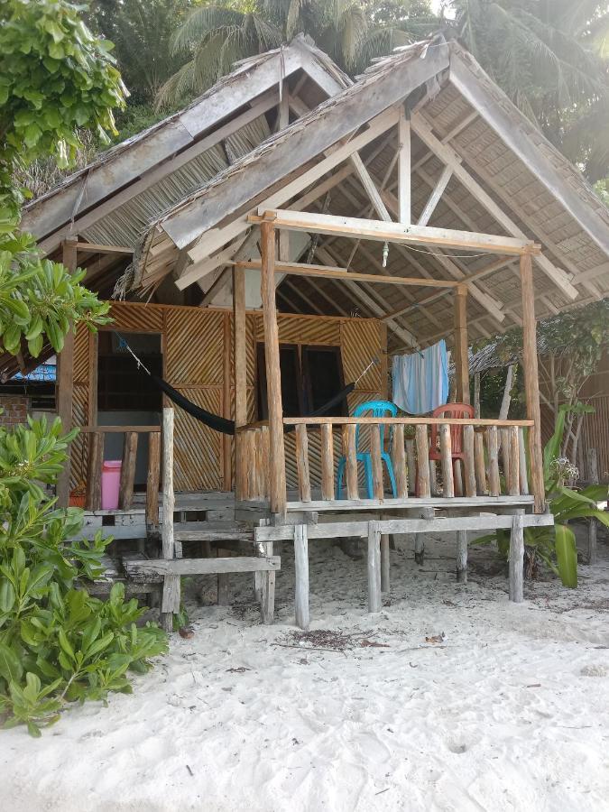 Amfriwen Homestay Yennanas Besir Quarto foto